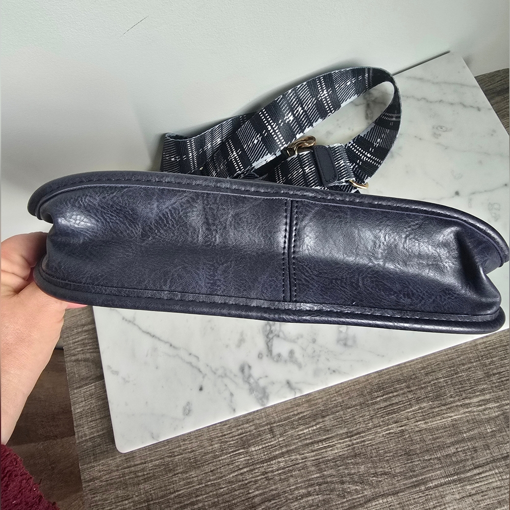 Ah-Dorned, Navy Vegan Leather Plaid Crossbody Strap Classic Messanger Bag Purse - Picture 8 of 10